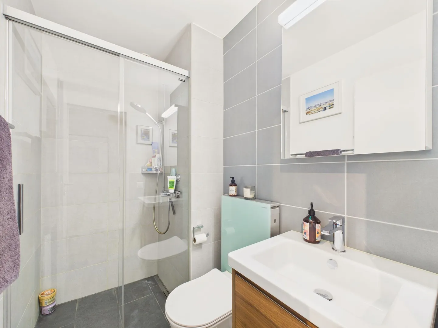 Appartement moderne de 5,5 pièces avec vue sur la montagne et le lac à Feldmeilen - Photo 10 sur 13