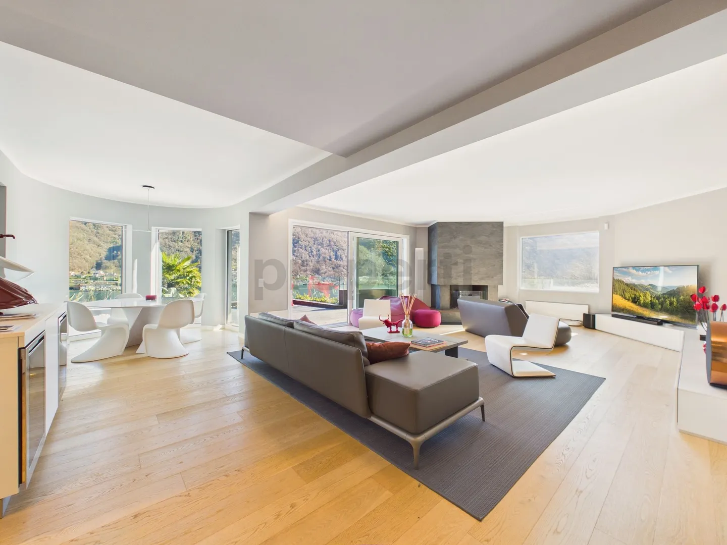 Villa di design con vista mozzafiato sul lago  Vico Morcote - Foto 1 di 13