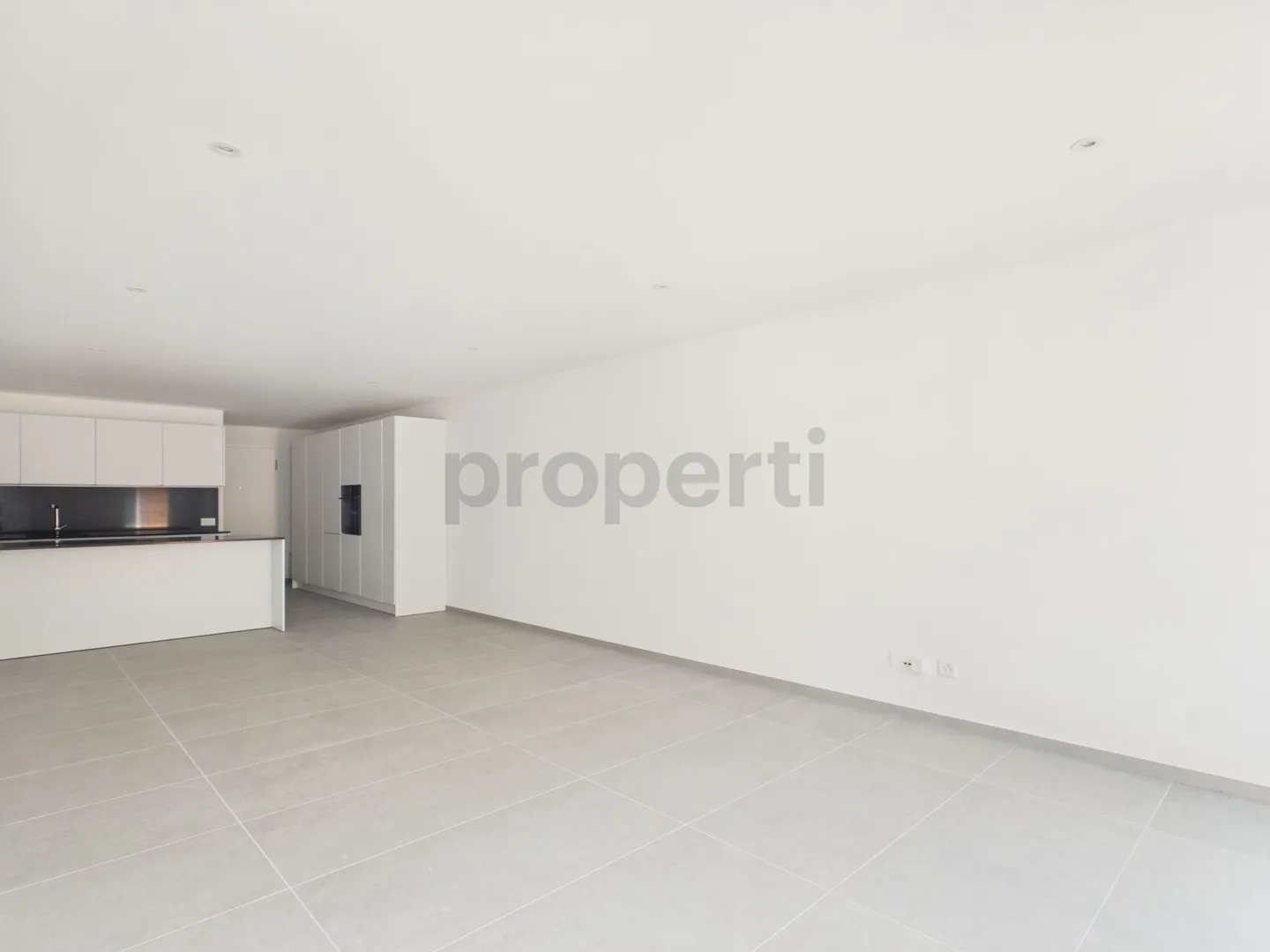 Appartement moderne de 3,5 pièces avec parking intérieur, Biasca - Photo 5 sur 13