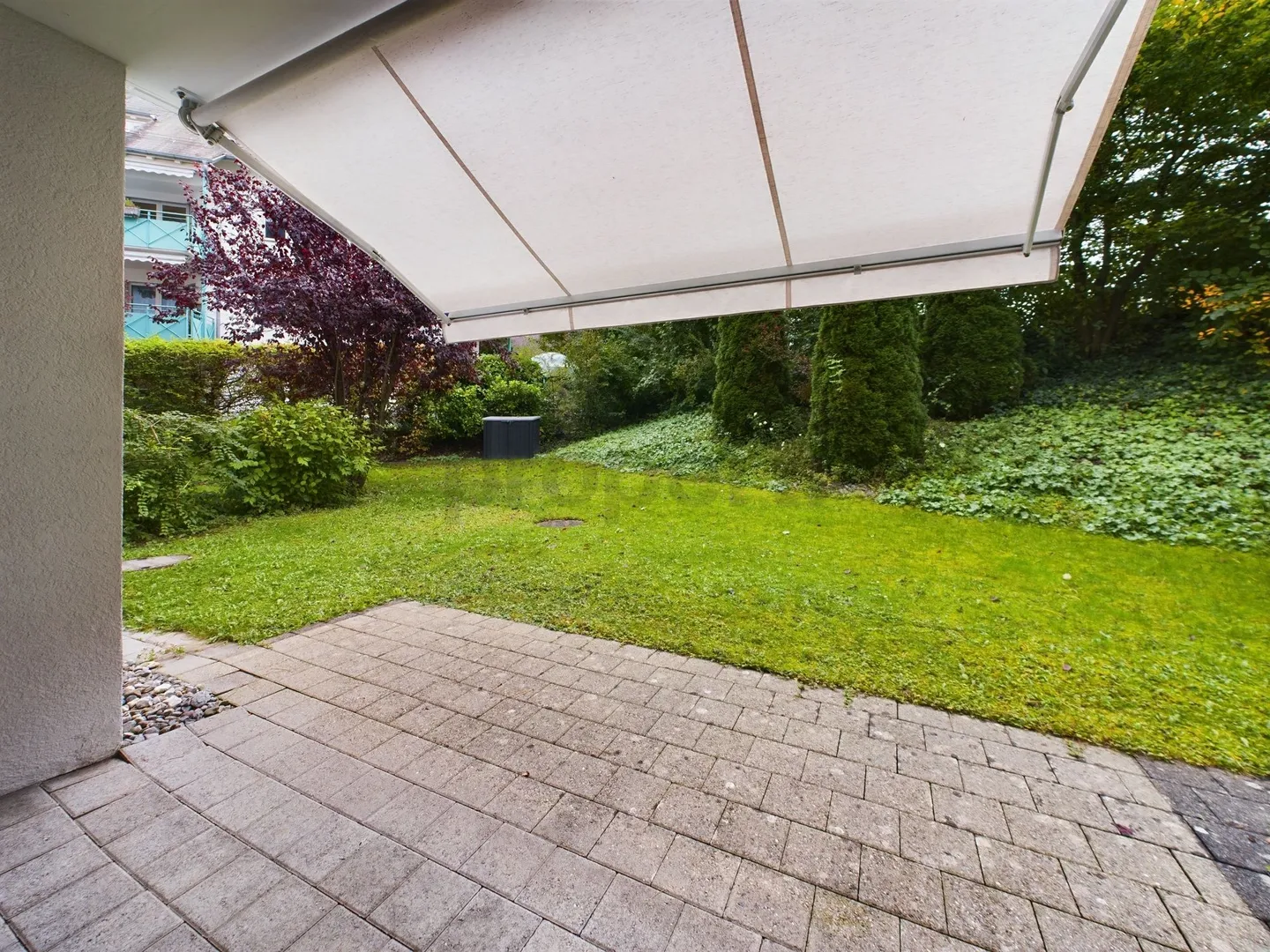 Charming 3.5 Room Apartment with Garden Terrace and Private Garden in Samstagern - Photo 10 of 12