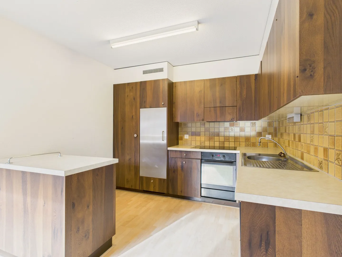 Appartamento soleggiato di 4,5 stanze nel centro di Langnau - Foto 4 di 12