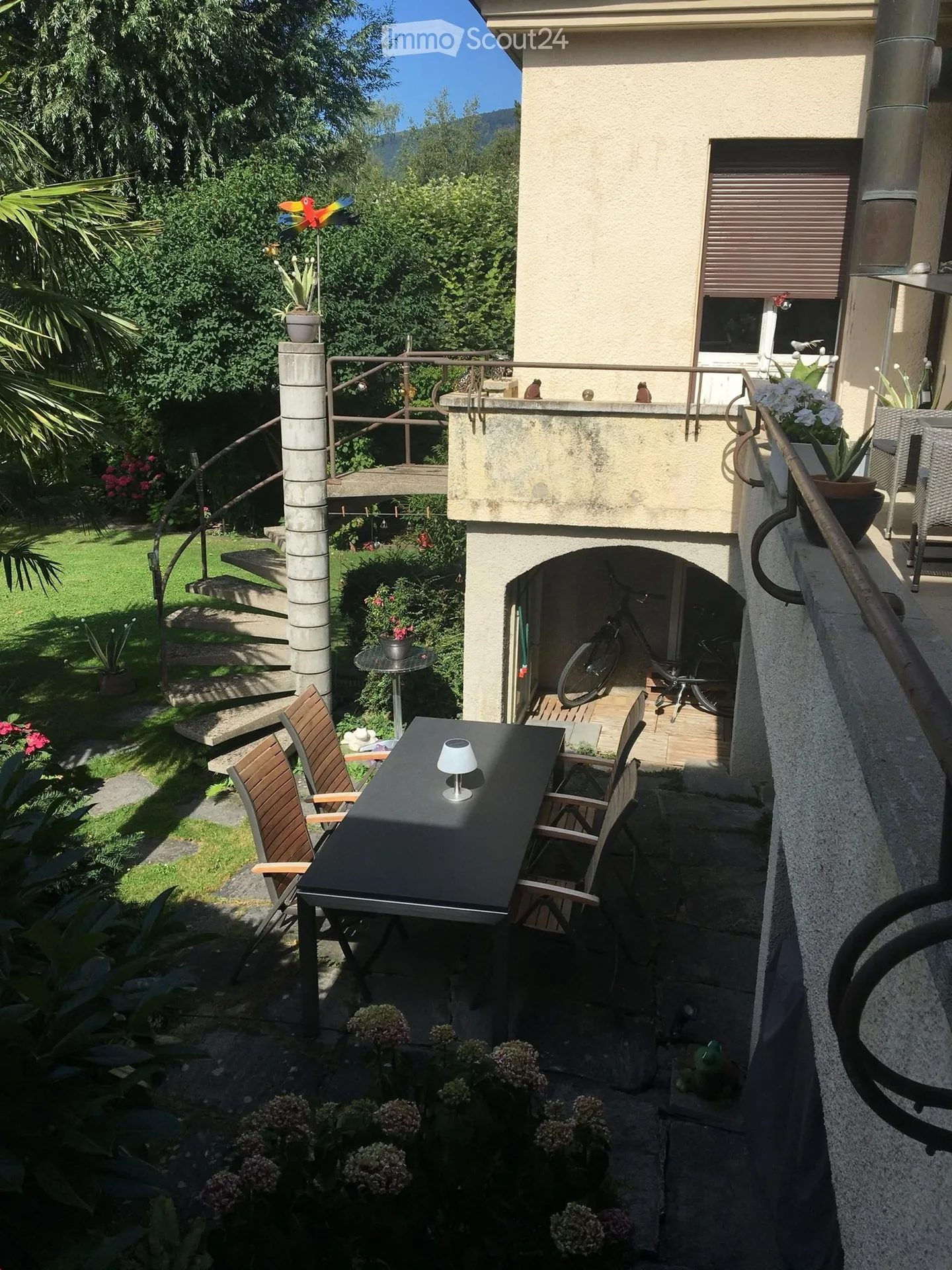 Charming 4.5-room terraced house with garden in Nidau - Photo 5 of 13