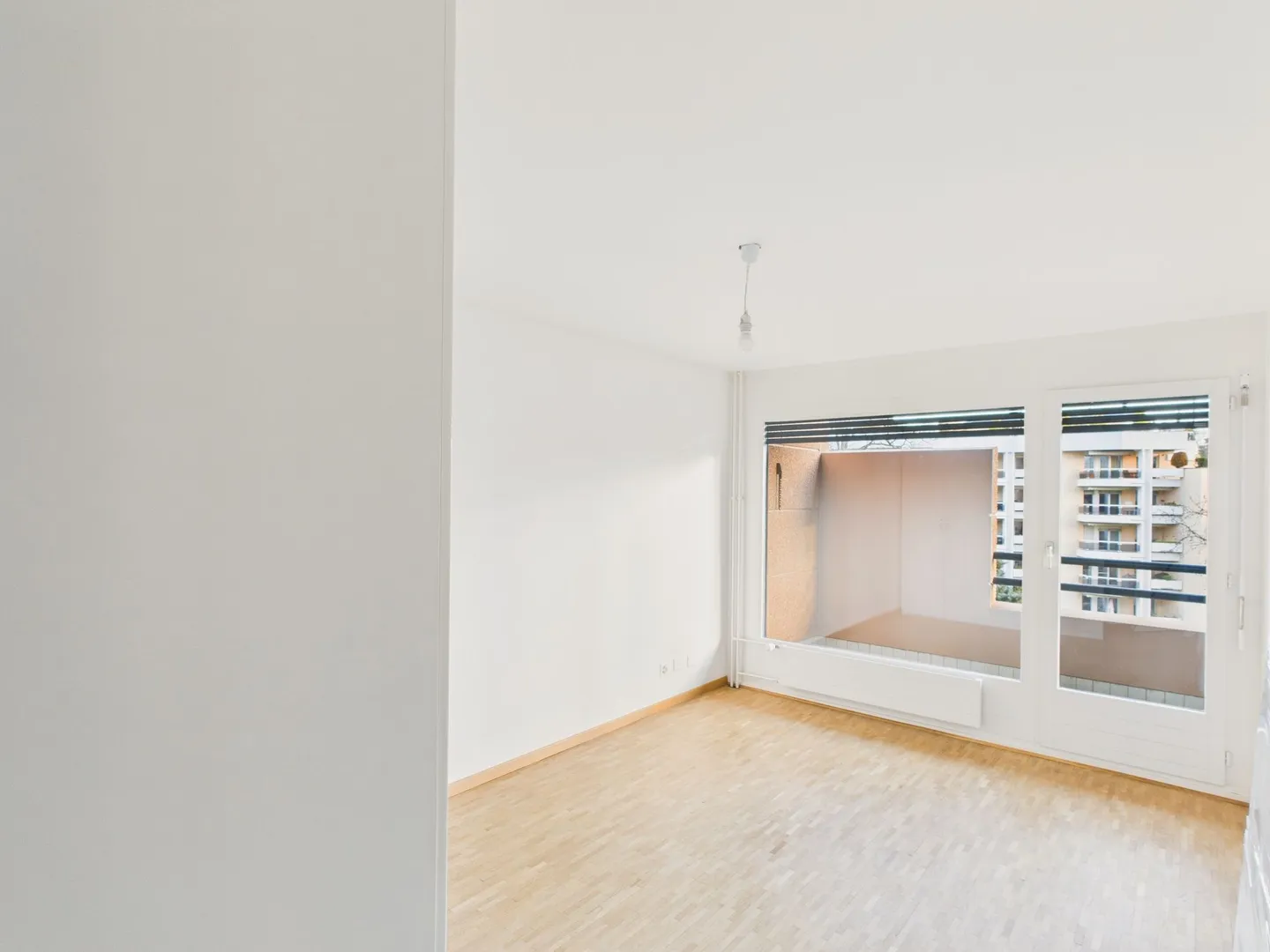 Élégant 4.5 pièces  appartement avec balcon à Nyon - Photo 5 sur 9