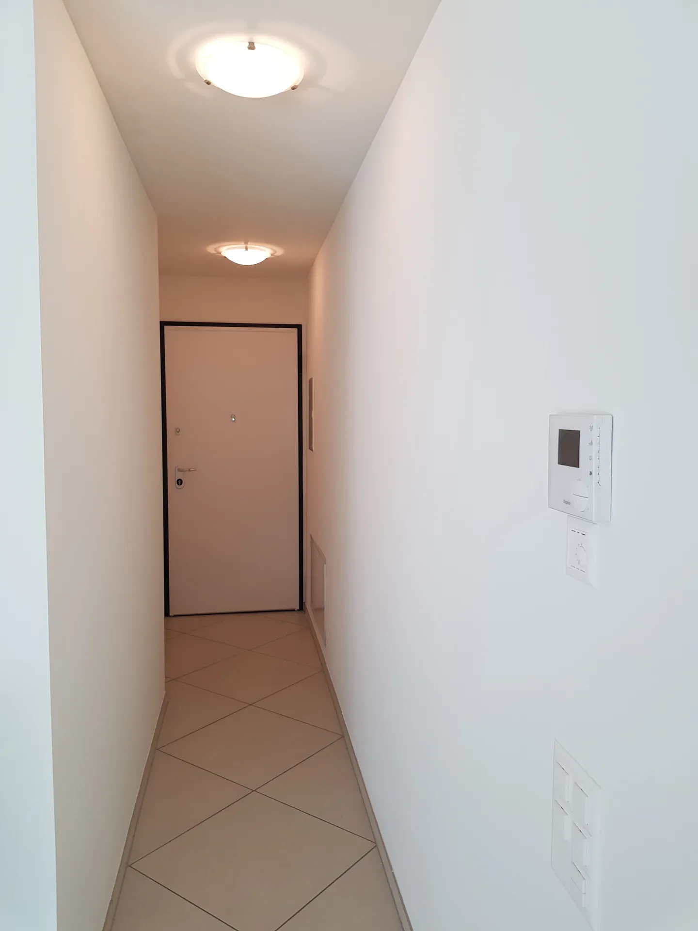 Modern 2.5-room apartment with balcony, Cadempino - Photo 9 of 10