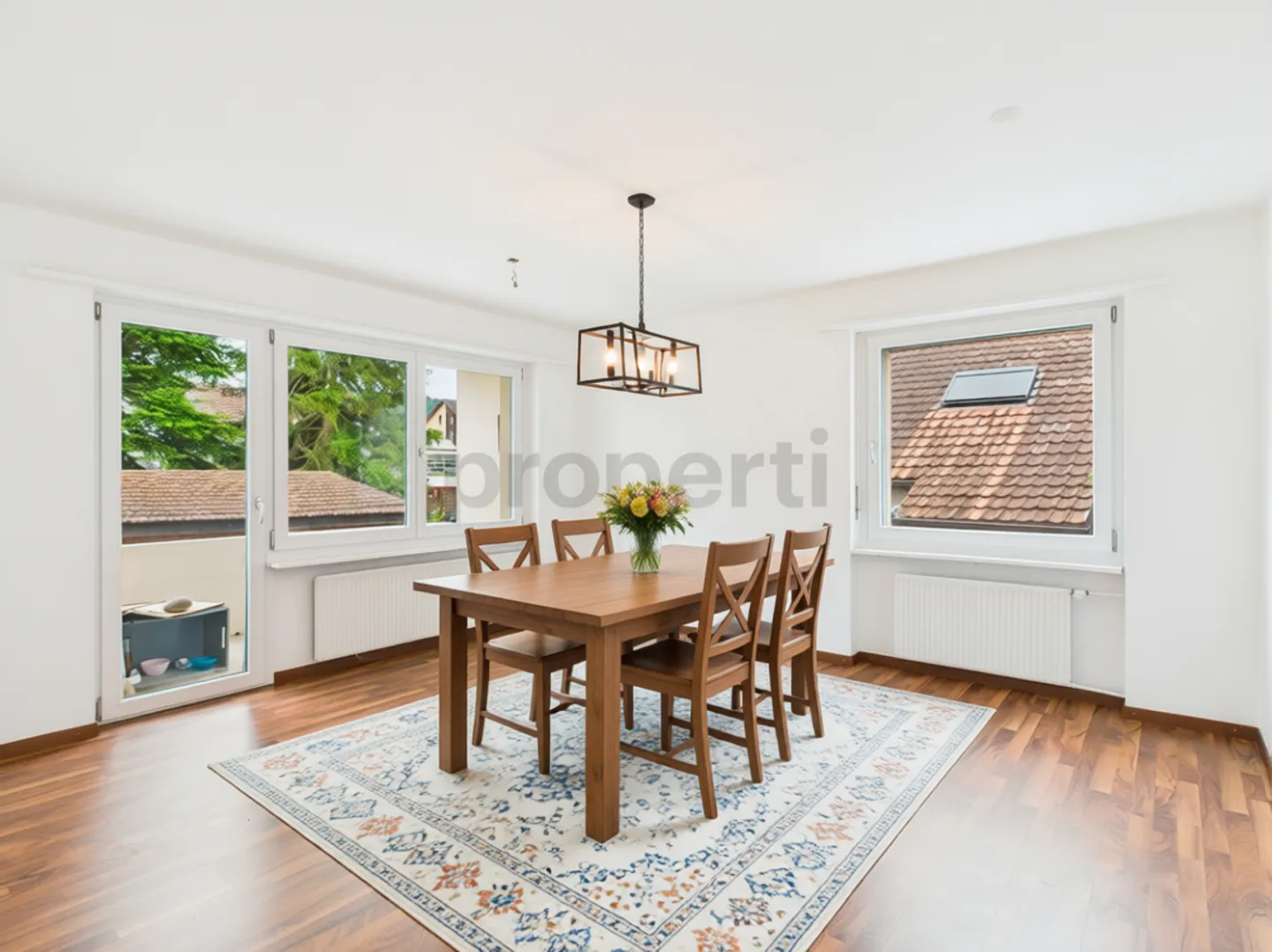 2.5-Room Apartment in Arch - Perfect for Singles or Couples - Photo 2 of 10