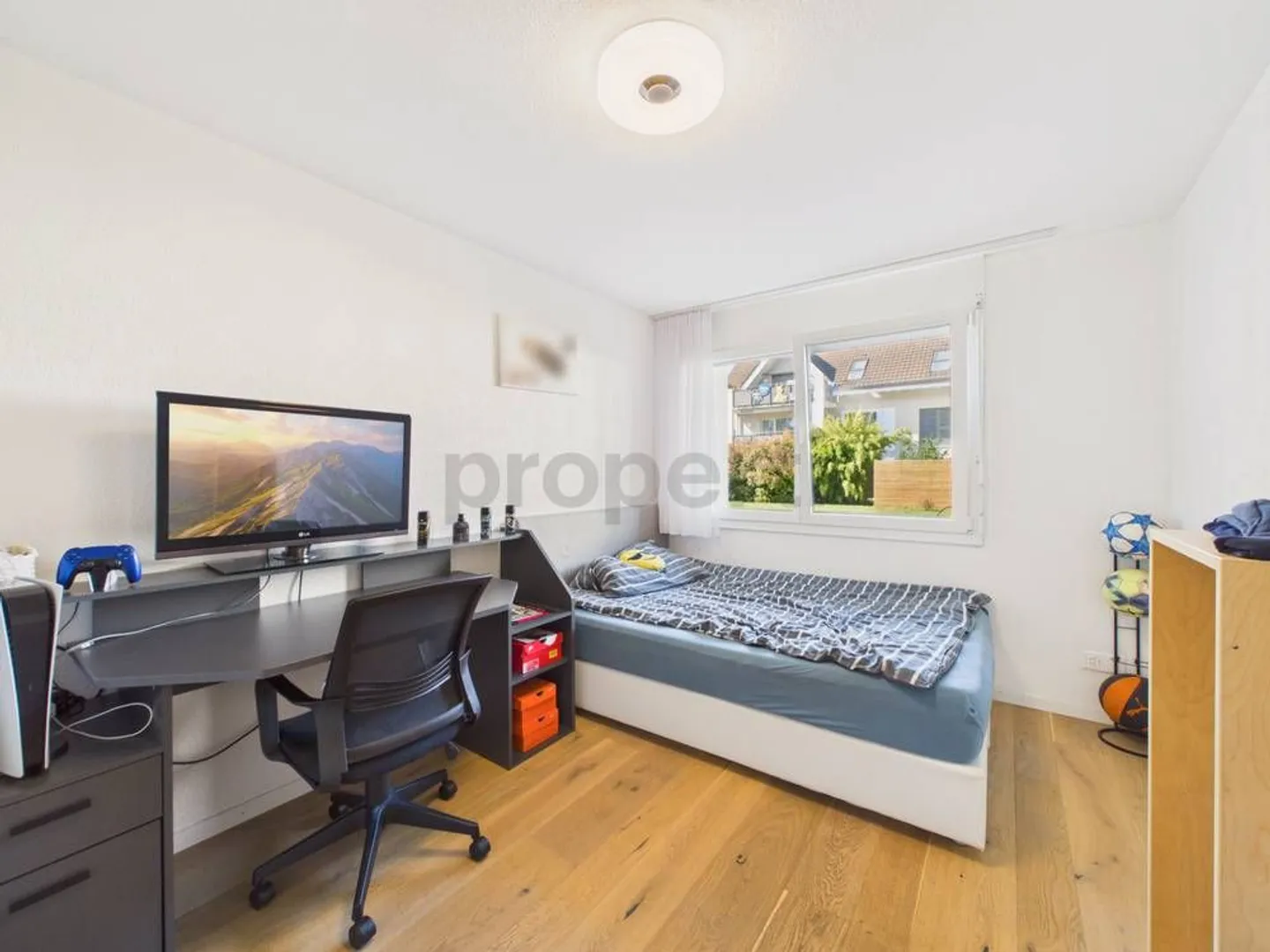 Appartement moderne de 4,5 pièces avec ascenseur et place de parking, Lotzwil - Photo 9 sur 12