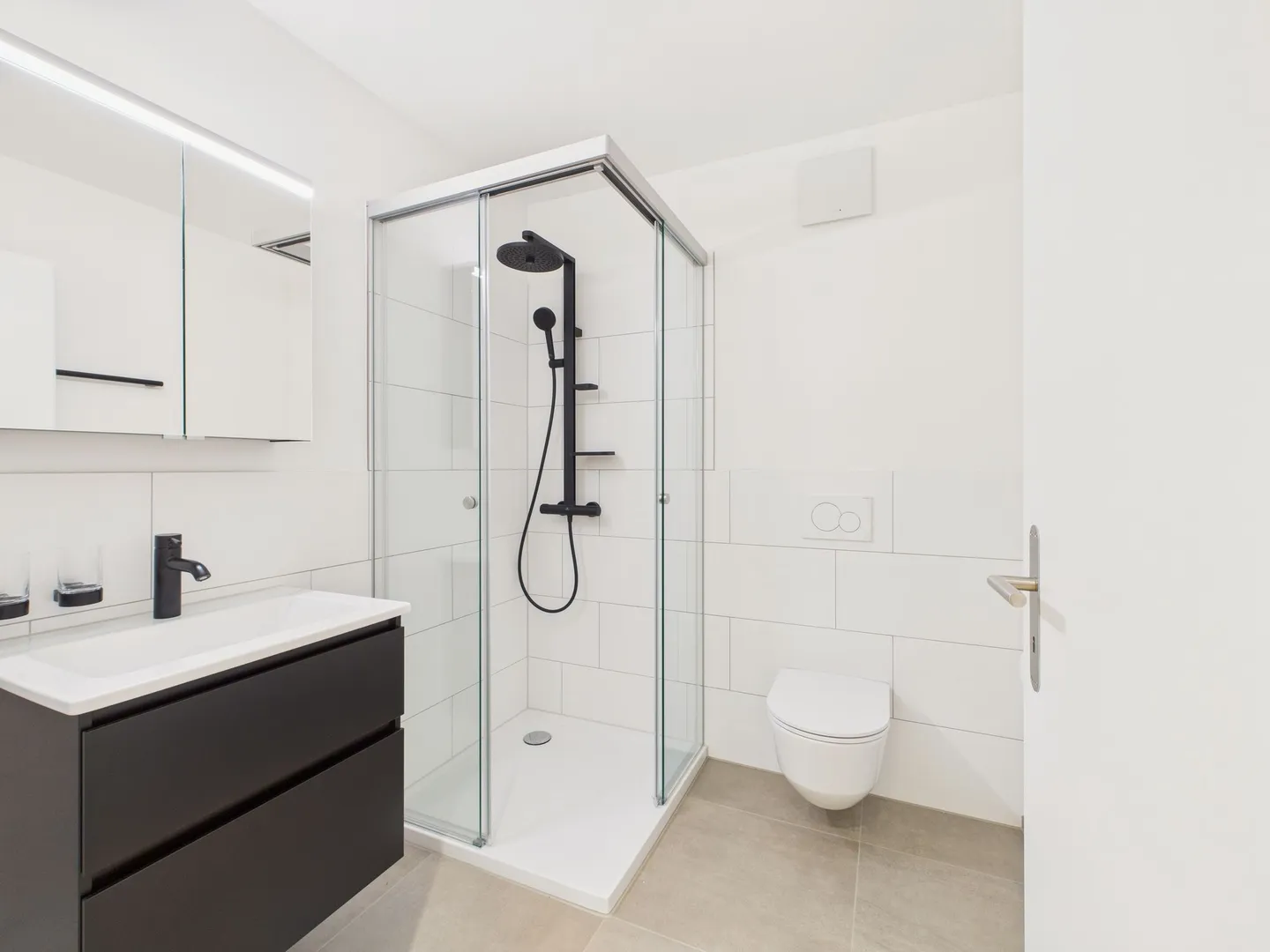 Neubau - 4.5-Zimmer-Wohnung in Rapperswil BE - Erstbezug! - Photo 10 sur 13