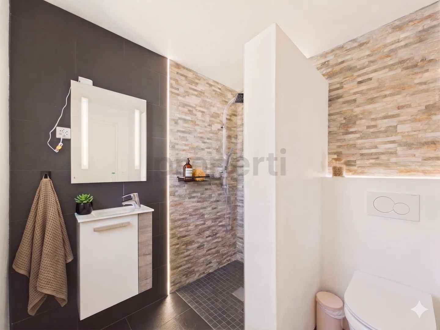 Quiet Family Paradise in Au SG - 7.5-Room Single-Family House with Garden &amp; Plenty of Space - Photo 11 of 13