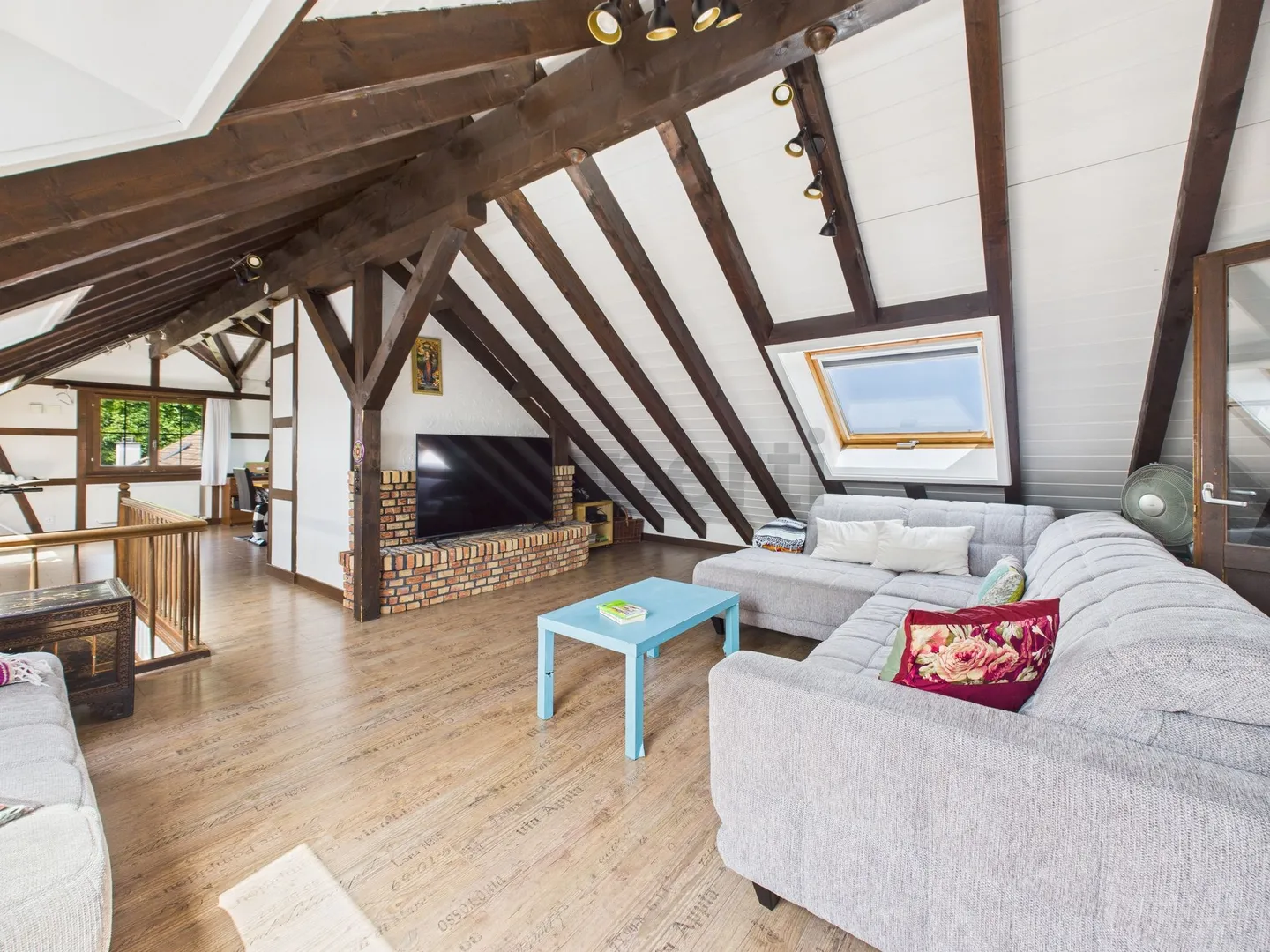 Maisonette spaziosa di 6,5 stanze con vista a Meierskappel - Foto 1 di 13