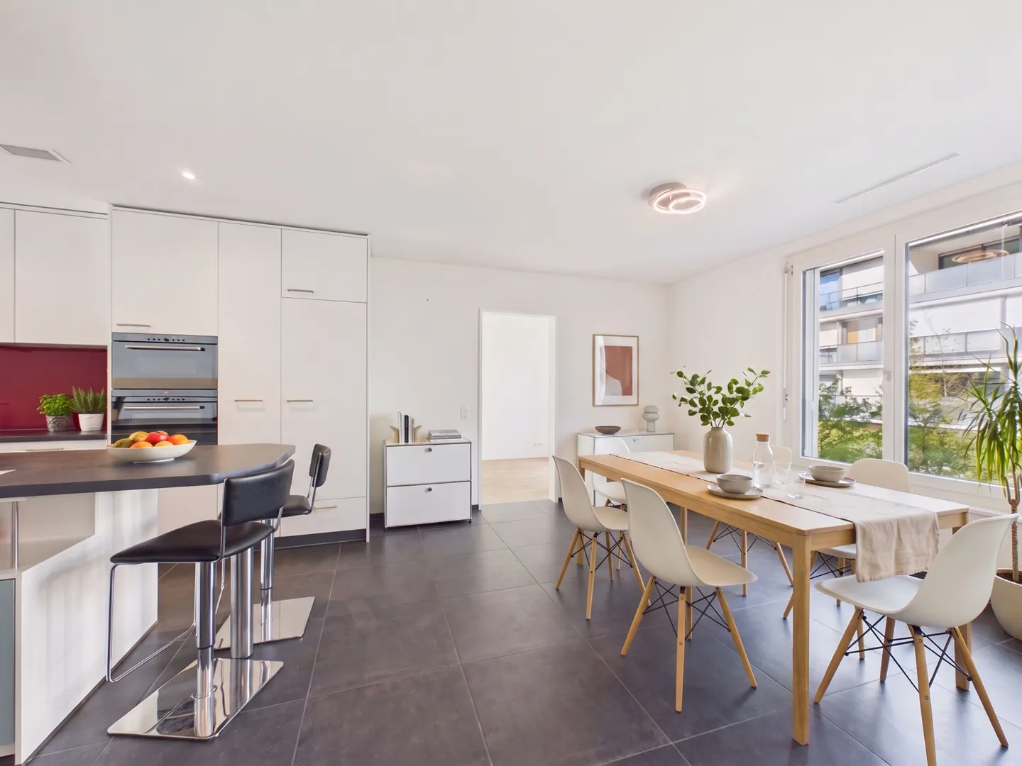 Exclusive 5.5-room apartment in Minergie standard - Photo 4 of 13