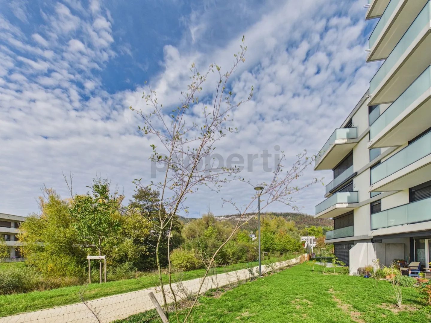 Appartement moderne avec vue sur la rivière - Photo 7 sur 8
