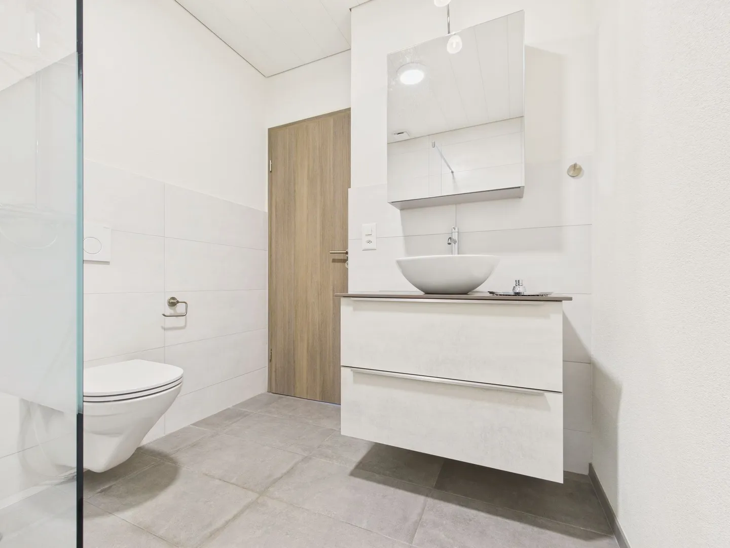 Modern and renovated loft in Bôle with charm, view and sunlight - Photo 7 of 9