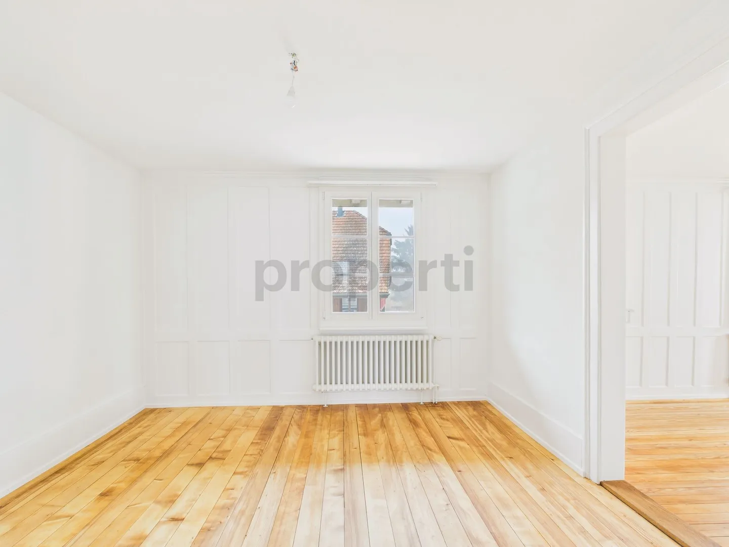Charming 4.5-room apartment with central location in Nennigkofen - Photo 5 of 9