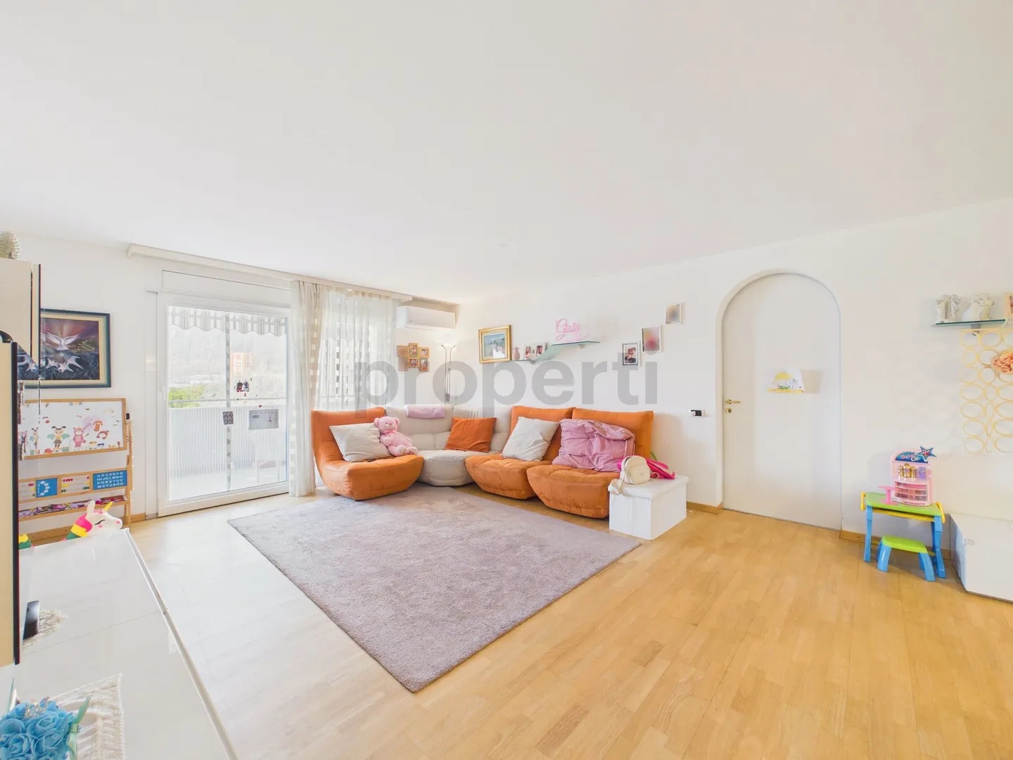 Elegante appartamento 5.5 locali - Foto 1 di 13