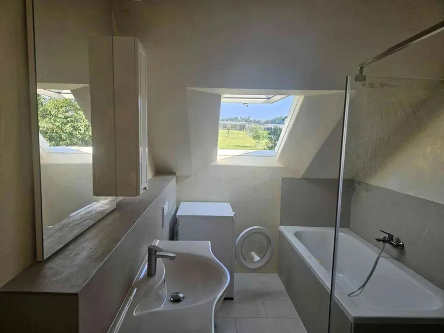 Special 2-room apartment with terrace and garden near Lake Constance - Photo 9 of 11