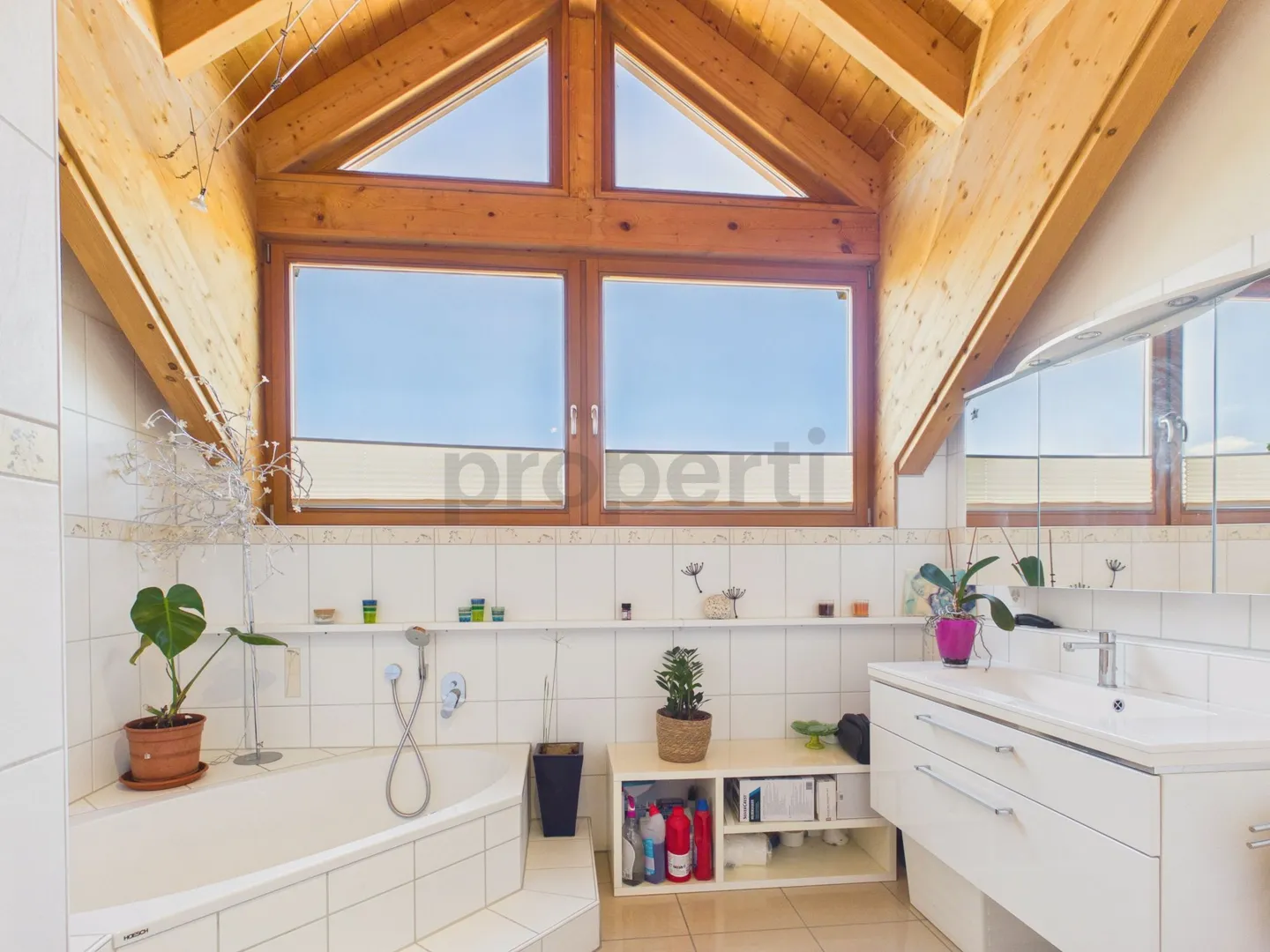 Elegant Single Family Home in Thurgau - Photo 11 of 13