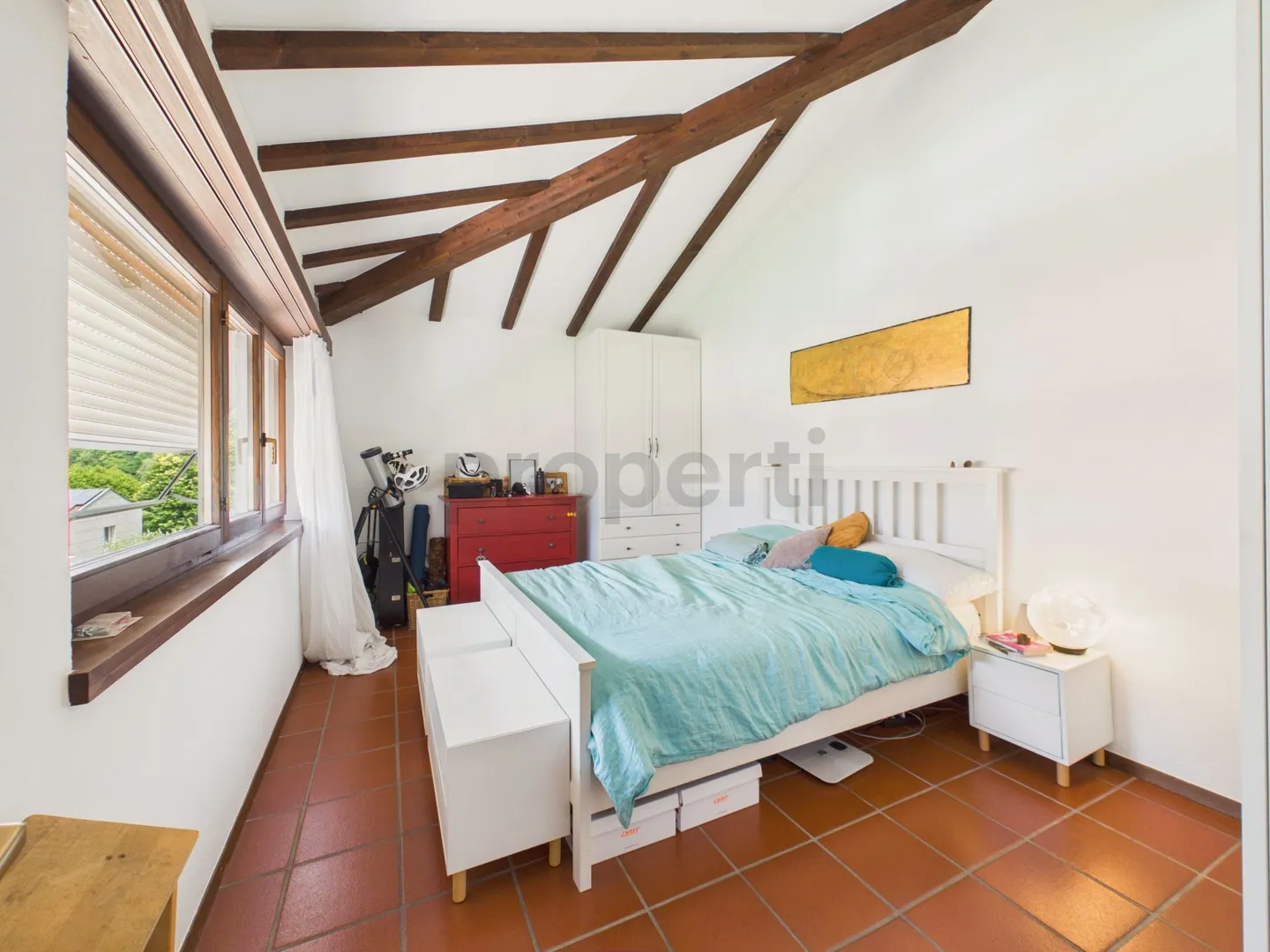 Elegante 4,5-Zimmer-Wohnung in einer Doppelhaushälfte mit Garten, Arbedo-Castione - Foto 8 von 13