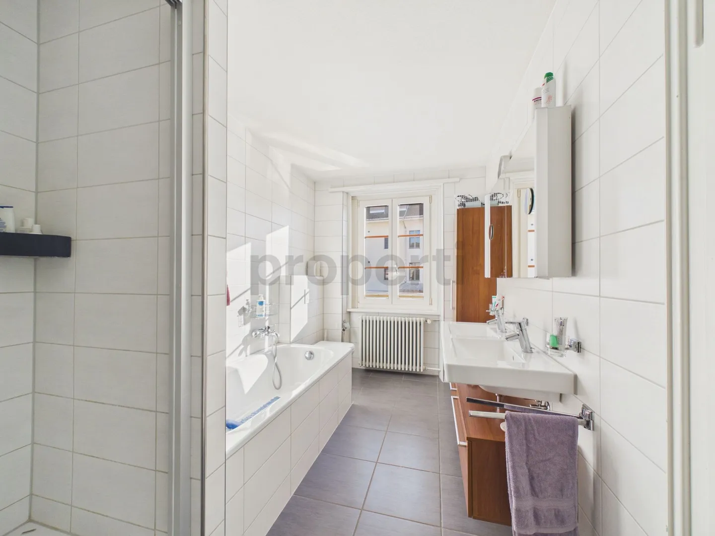 Gentle View in Schüpfheim, Five Bedrooms for Plenty of Space, Renovated Traditional Building with Balcony - Photo 2 of 4