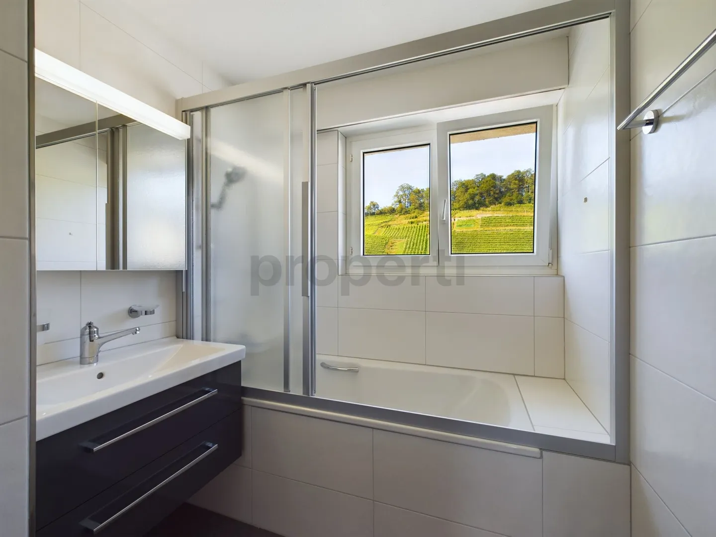 Helle 4-Zimmer-Wohnung in Thal mit traumhafter Terrasse - Foto 9 von 13