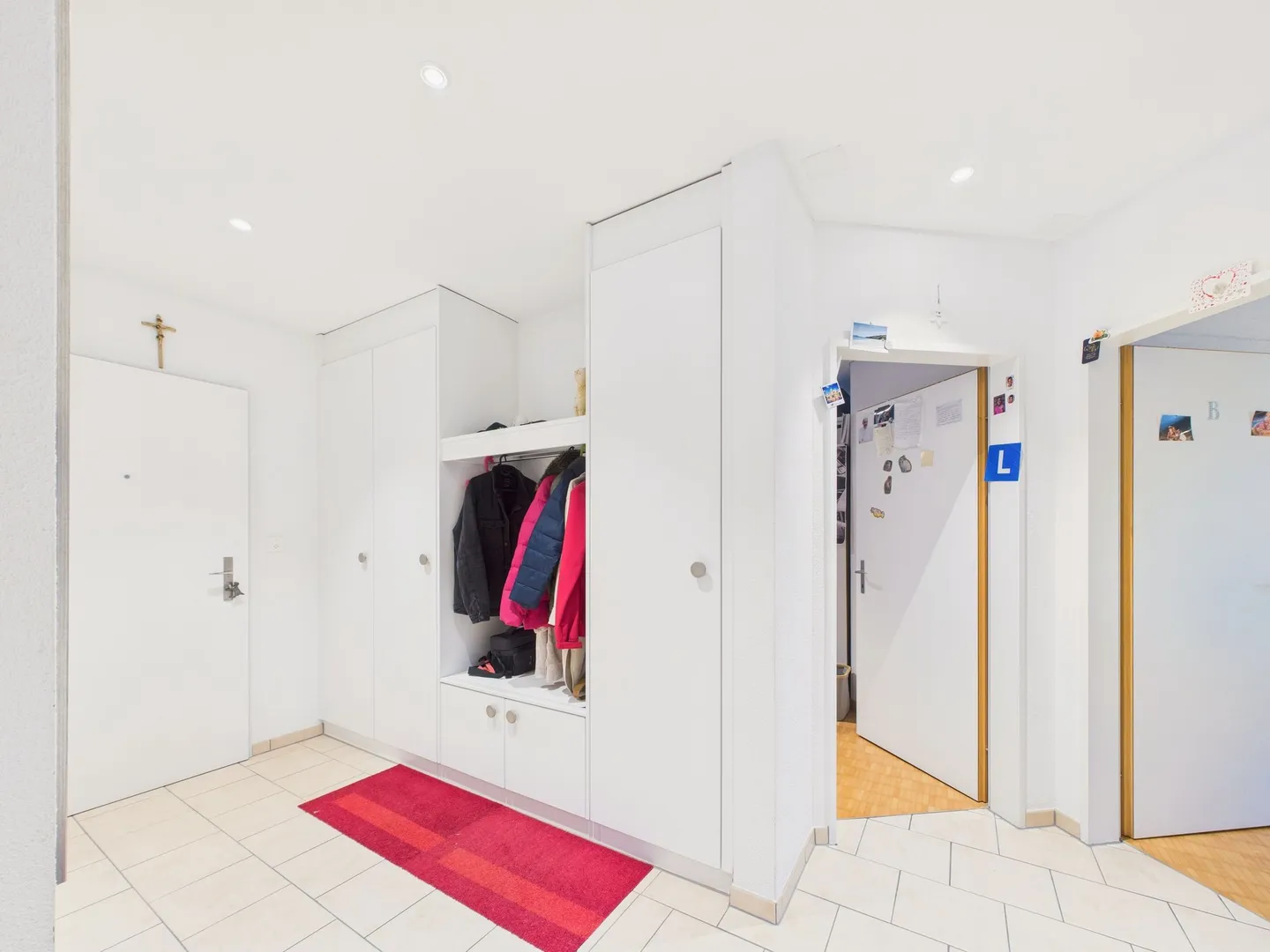 Una casa con generosità e carattere di comfort - Foto 5 di 11