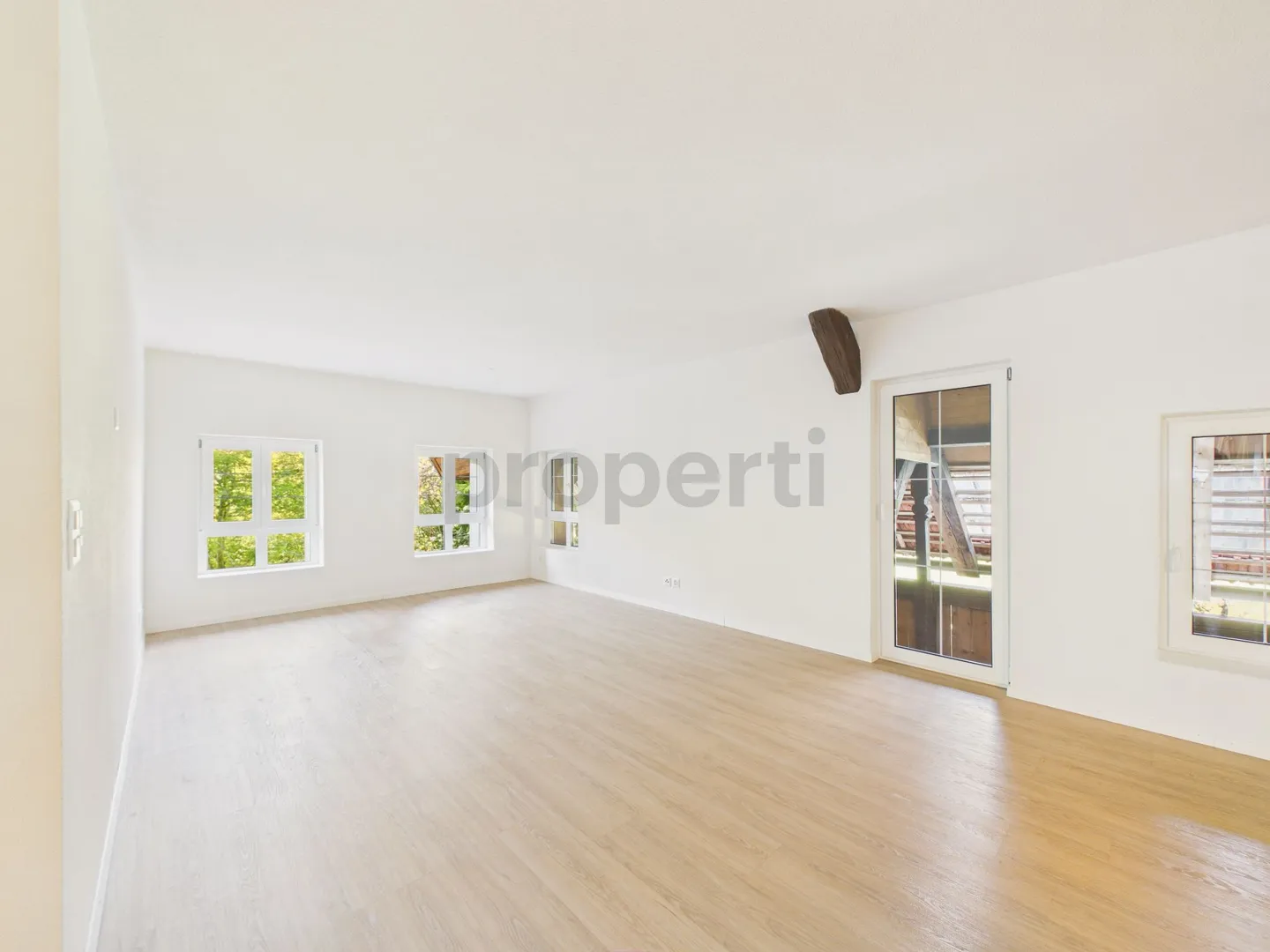 Stilvolle 5.5-Zimmer-Wohnung in Geristein - Foto 1 von 13