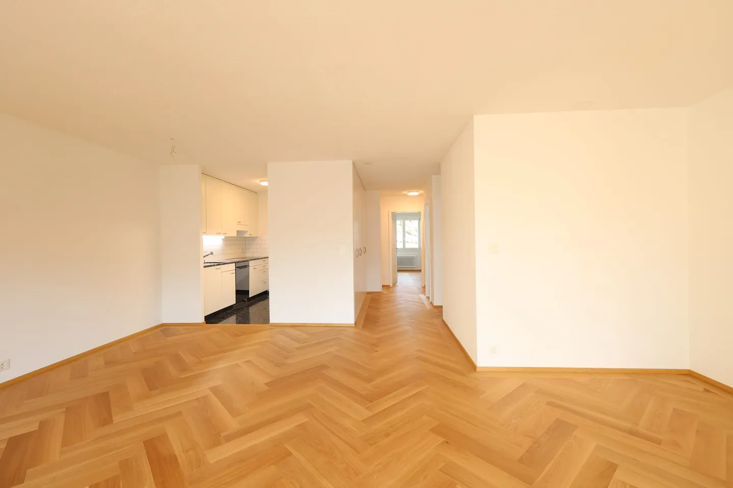 Appartement moderne de 4,5 pièces avec balcon, Gümligen - Photo 4 sur 13