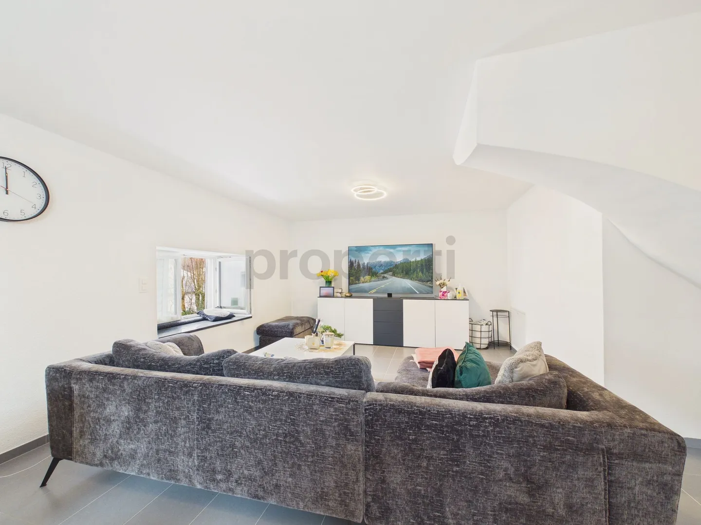 Charmante maison de 6 pièces avec 2 unités résidentielles, Glarus - Photo 7 sur 13