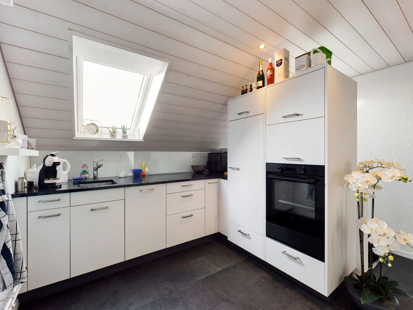 Heimelige 3-Zimmer-Wohnung mit modernem Interieur in Zollikofen - Foto 2 von 8