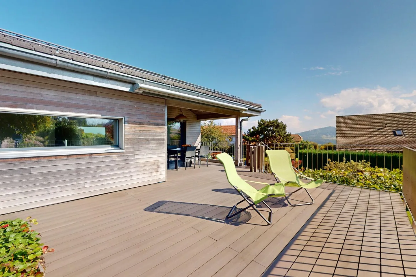 Exceptional Individual House with Garden in Savigny, VD - Photo 4 of 13