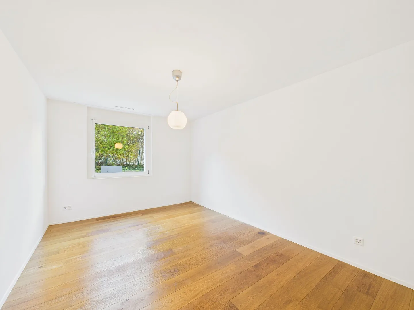 Moderne 3.5-Zimmer-Wohnung in bevorzugter Lage in Zürich - Foto 6 von 11