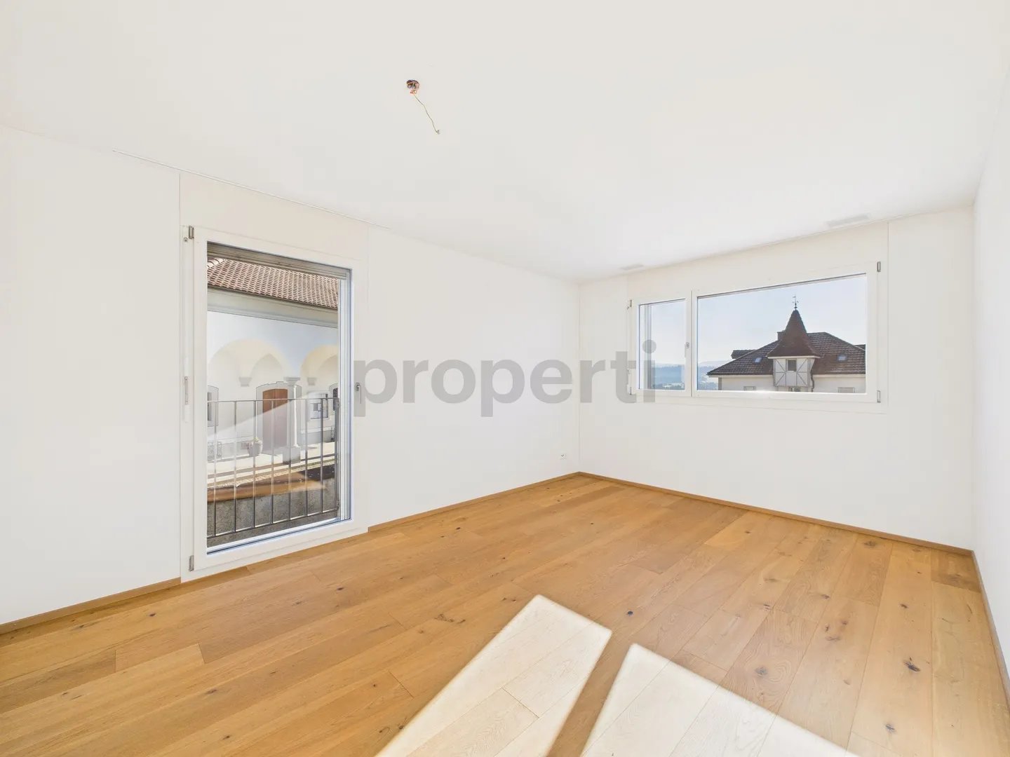 Appartement moderne de 4,5 pièces avec balcon, Ufhusen - Photo 5 sur 10