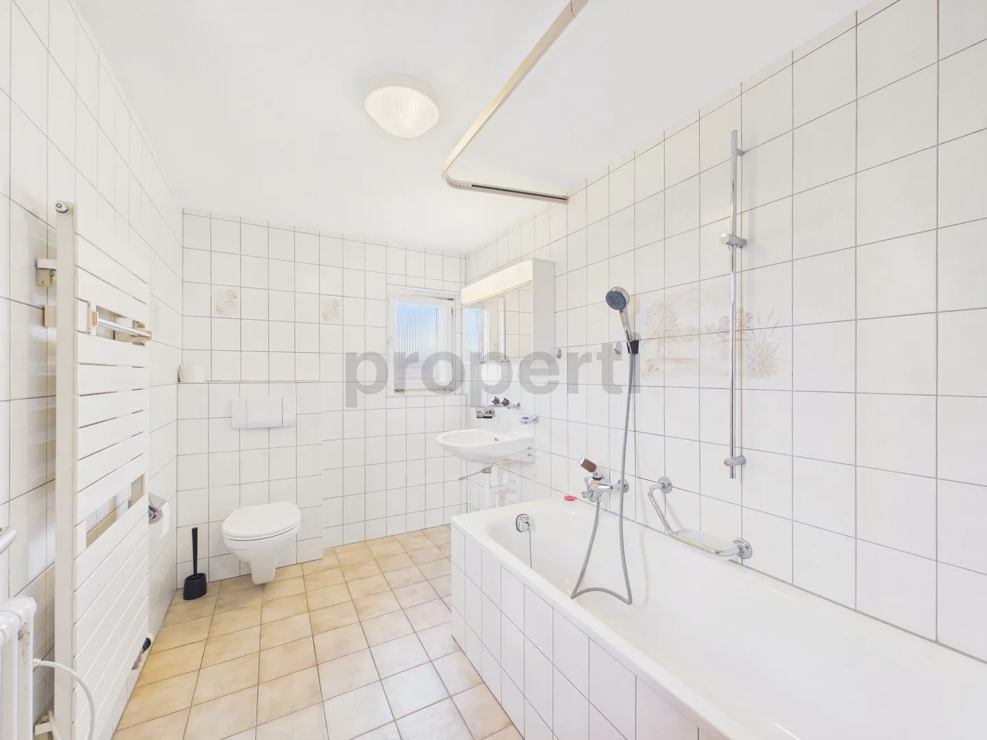 Charmante maison mitoyenne de 5 pièces, Pfeffingen - Photo 10 sur 12