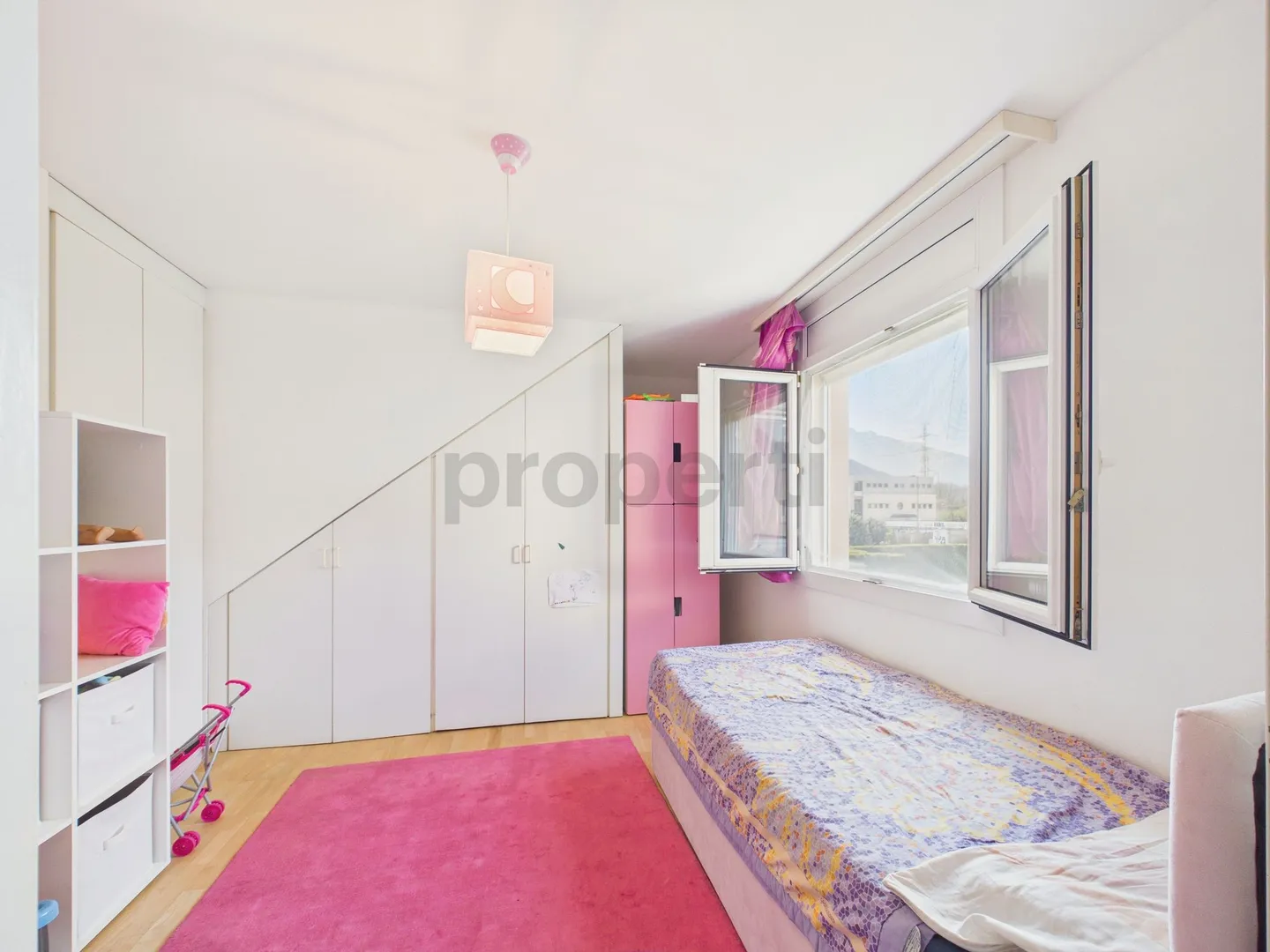 Elegante appartamento 5.5 locali - Foto 8 di 13