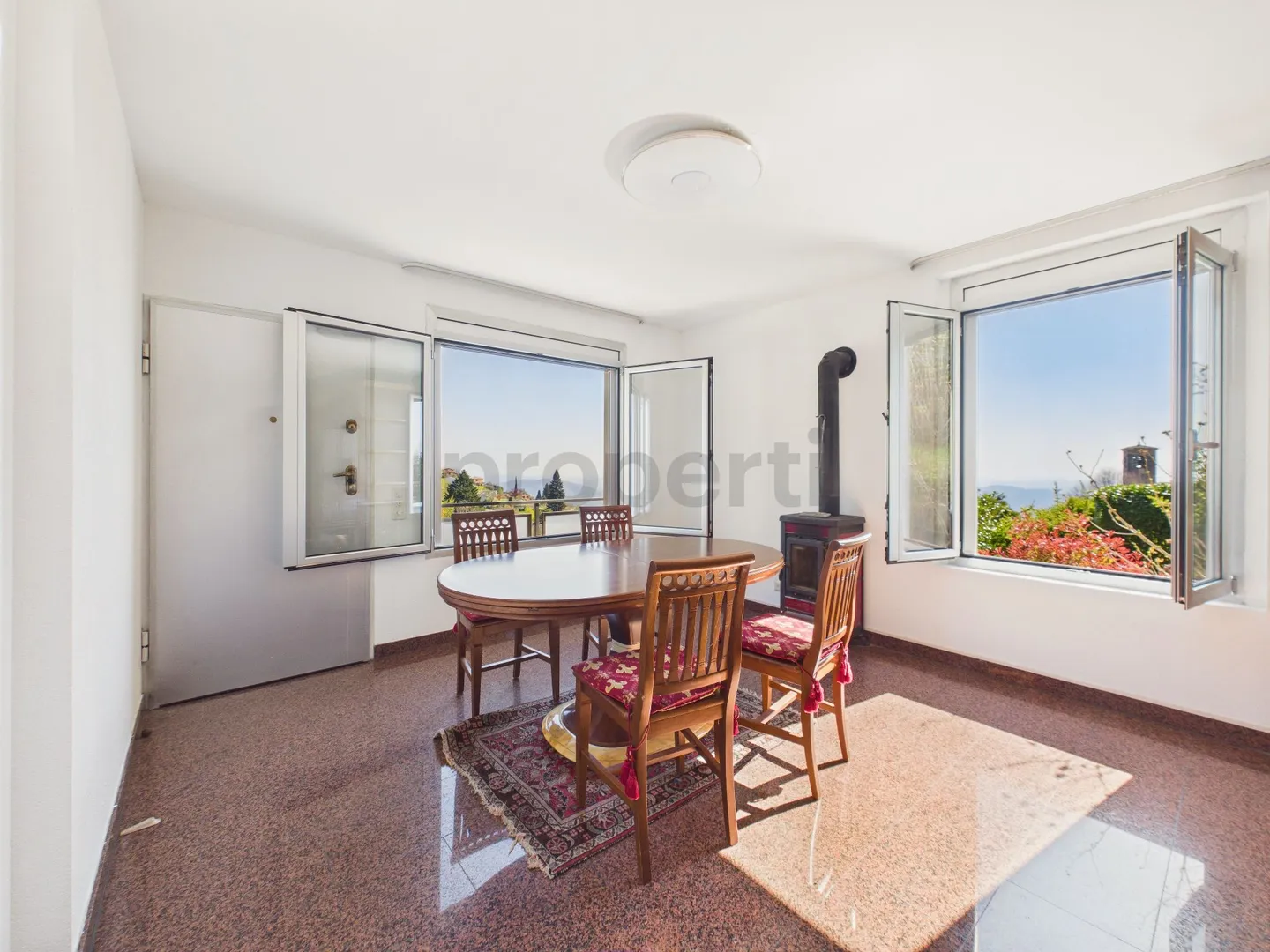 Maison Indépendante Élégante à Breggia - Photo 4 sur 13