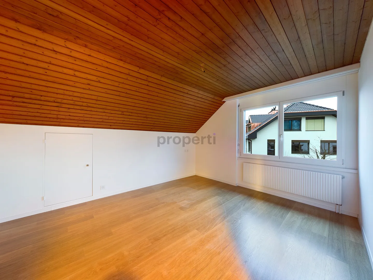 Renovierte Dachwohnung an zentraler und ruhiger Lage - Foto 5 von 7