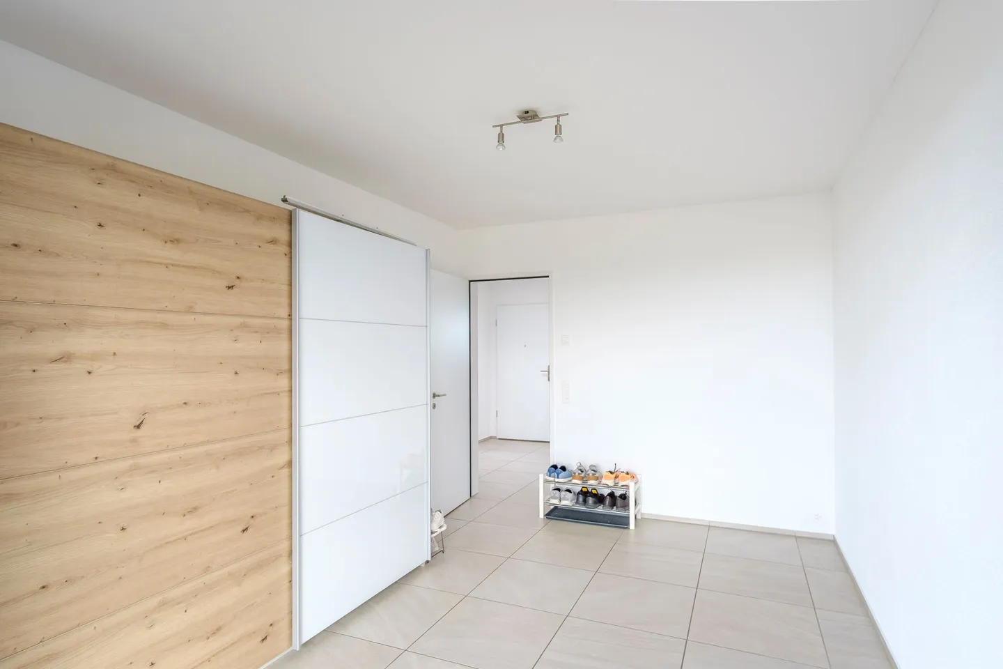 Appartement penthouse exclusif de 3,5 pièces en standard de propriété avec vue sur le Pilatus - Photo 6 sur 12