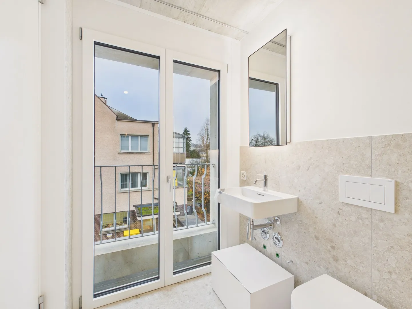 Appartamento moderno di 2,5 stanze nella migliore posizione di Basilea - Prima occupazione! - Foto 9 di 11