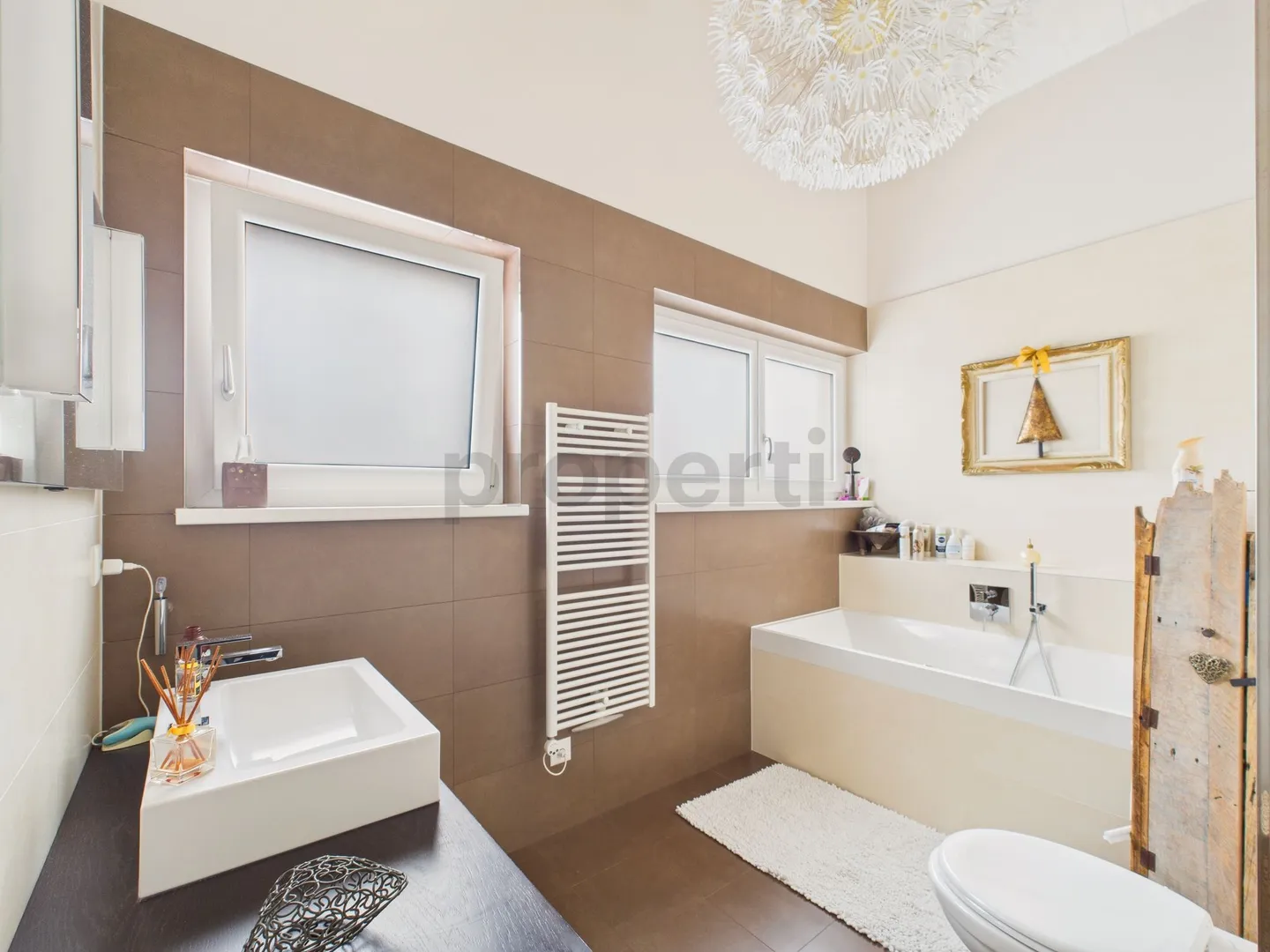 Appartement Attique Spacieux avec Terrasse - Photo 9 sur 13