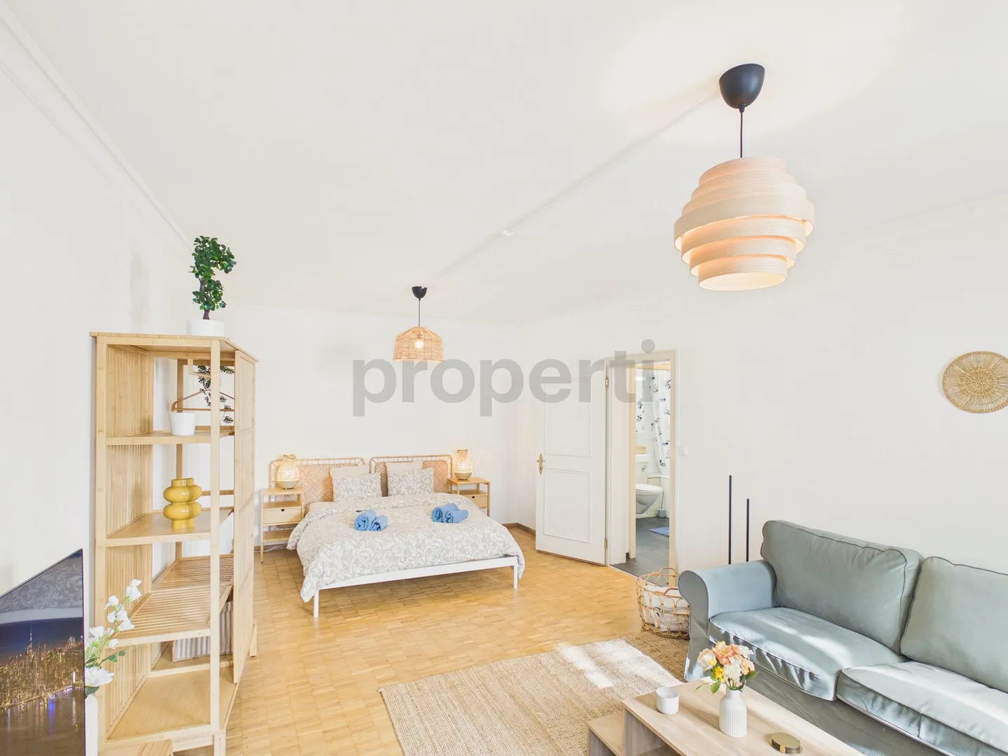 Well-designed 1.5-room apartment with stylish furnishings, Basel - Photo 2 of 6