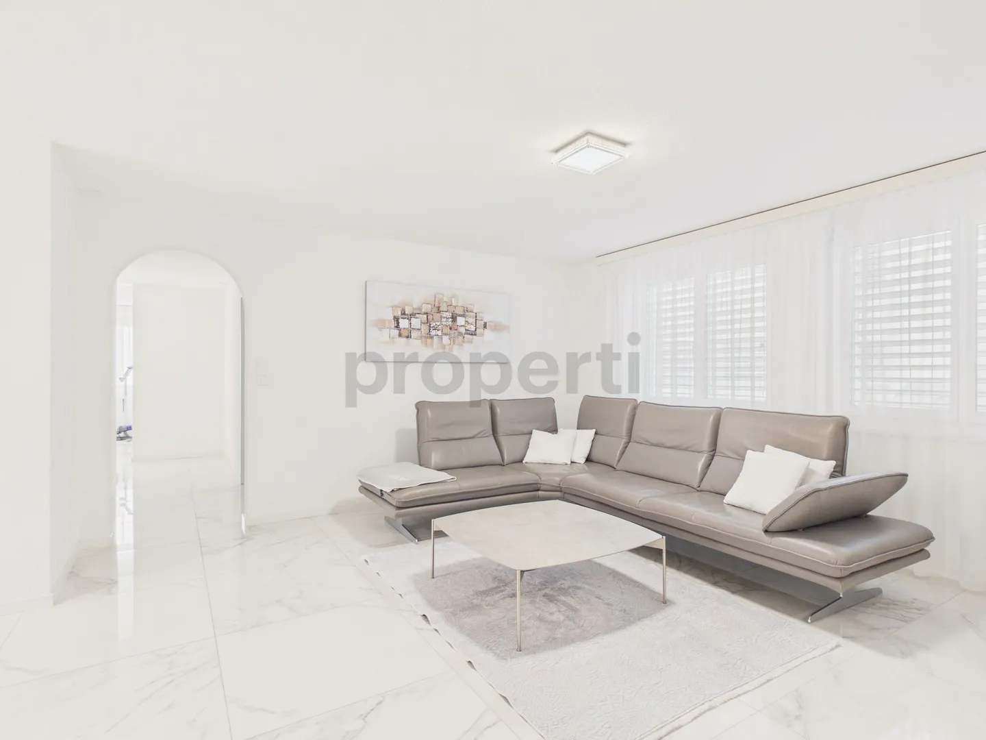 Appartamento tranquillo di 4,5 stanze con ascensore e garage sotterraneo, St. Margrethen - Foto 1 di 13