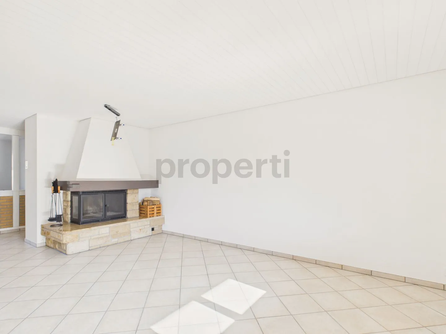 Moderno appartamento di 4,5 stanze con bel balcone - Foto 1 di 13