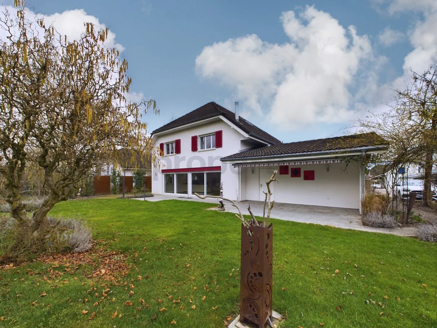 Living in the Heart of Tägerig: Dreamlike 7.5 Room Single-Family House - Photo 1 of 11