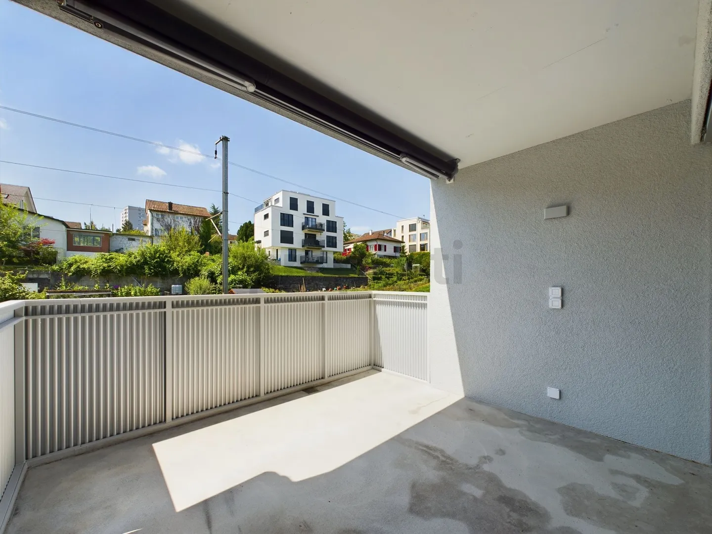 Appartamento moderno di 3,5 locali in posizione tranquilla a Zurigo Altstetten - Foto 8 di 11