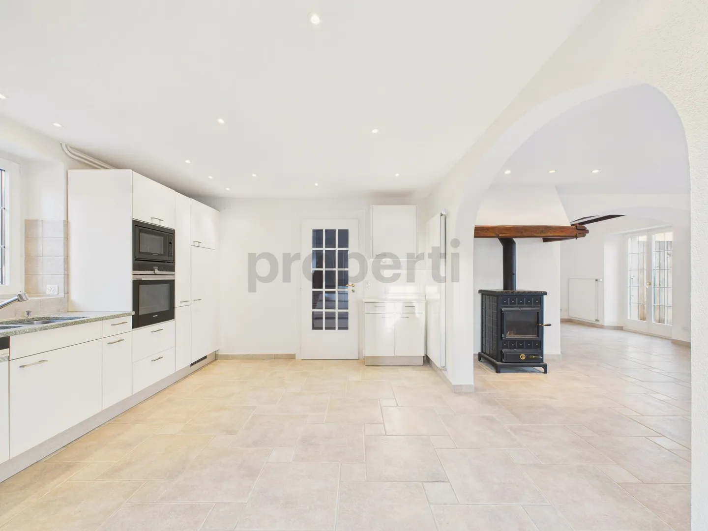 Magnificent Character House renovated in the Heart of Collex-Bossy Village Charm, comfort and Mont-Blanc view - Photo 7 of 13