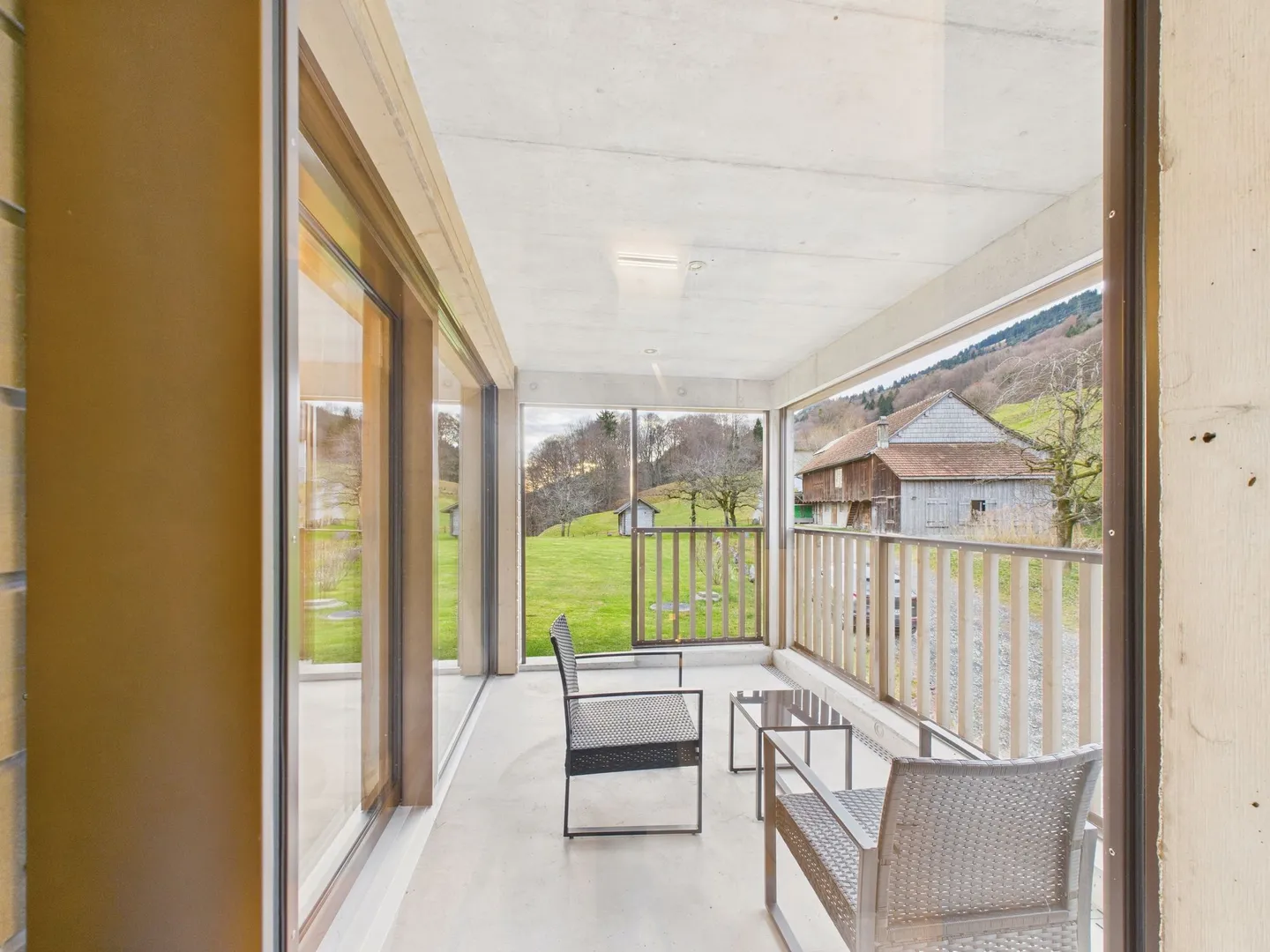 Moderne 3.5-Zimmer Terrassenwohnung in Flumserberg Portel - Ideal als Zweitwohnsitz oder Ferienwohnung - Photo 9 of 10