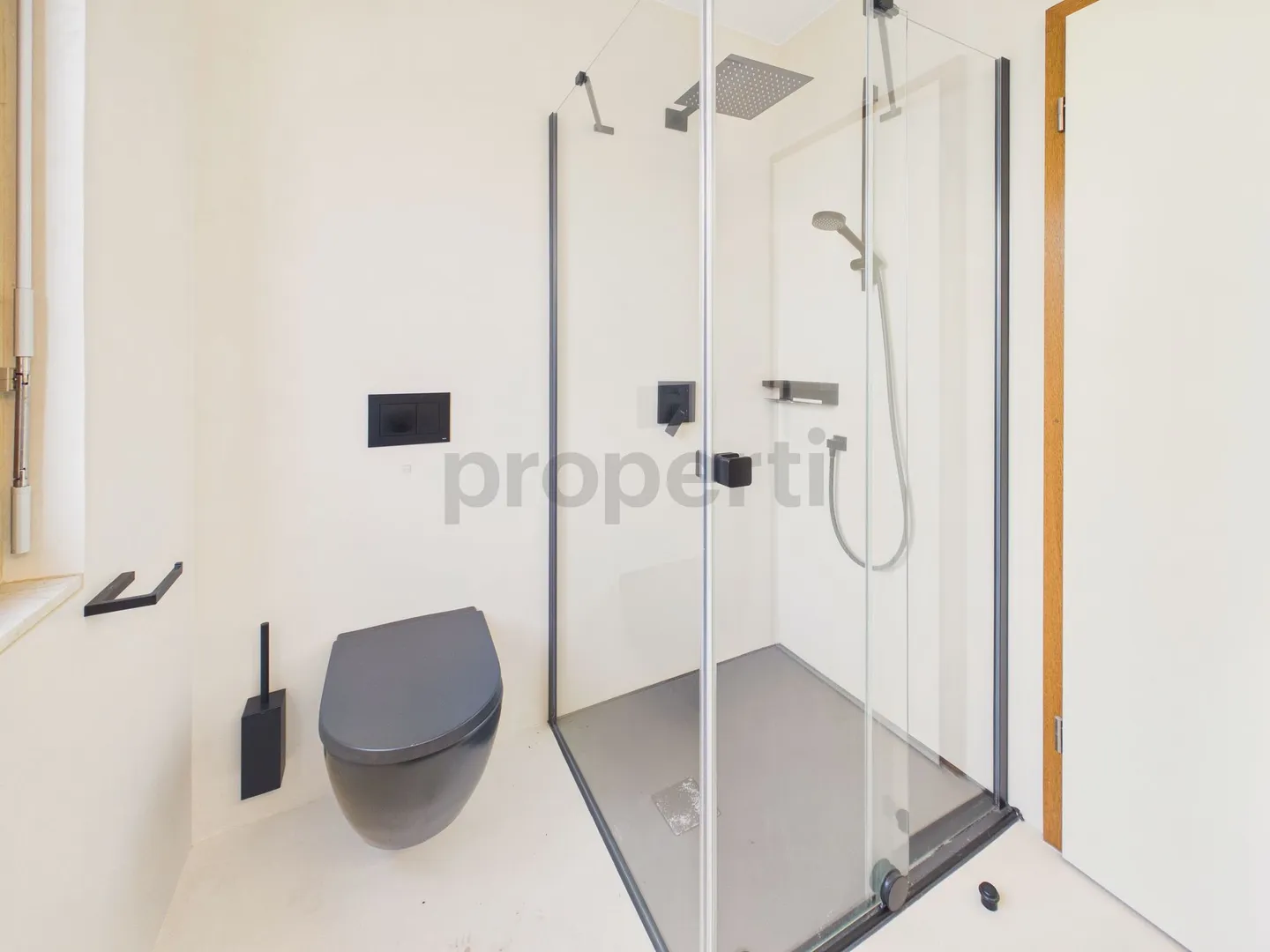 Detached villa with panoramic view - Sant'Antonino - Photo 12 of 13