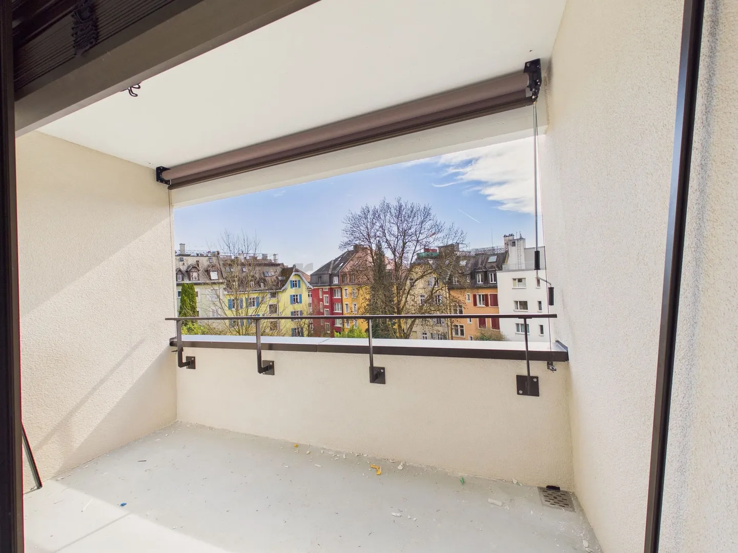 Completely renovated 1.5-room apartment urban living for city lovers - Photo 6 of 9