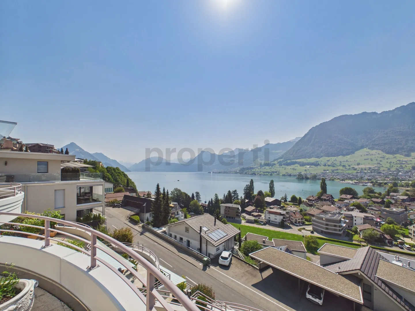 Newly renovated 6.5-room elegant apartment with lift and cellar, Ennetbürgen - Photo 4 of 12