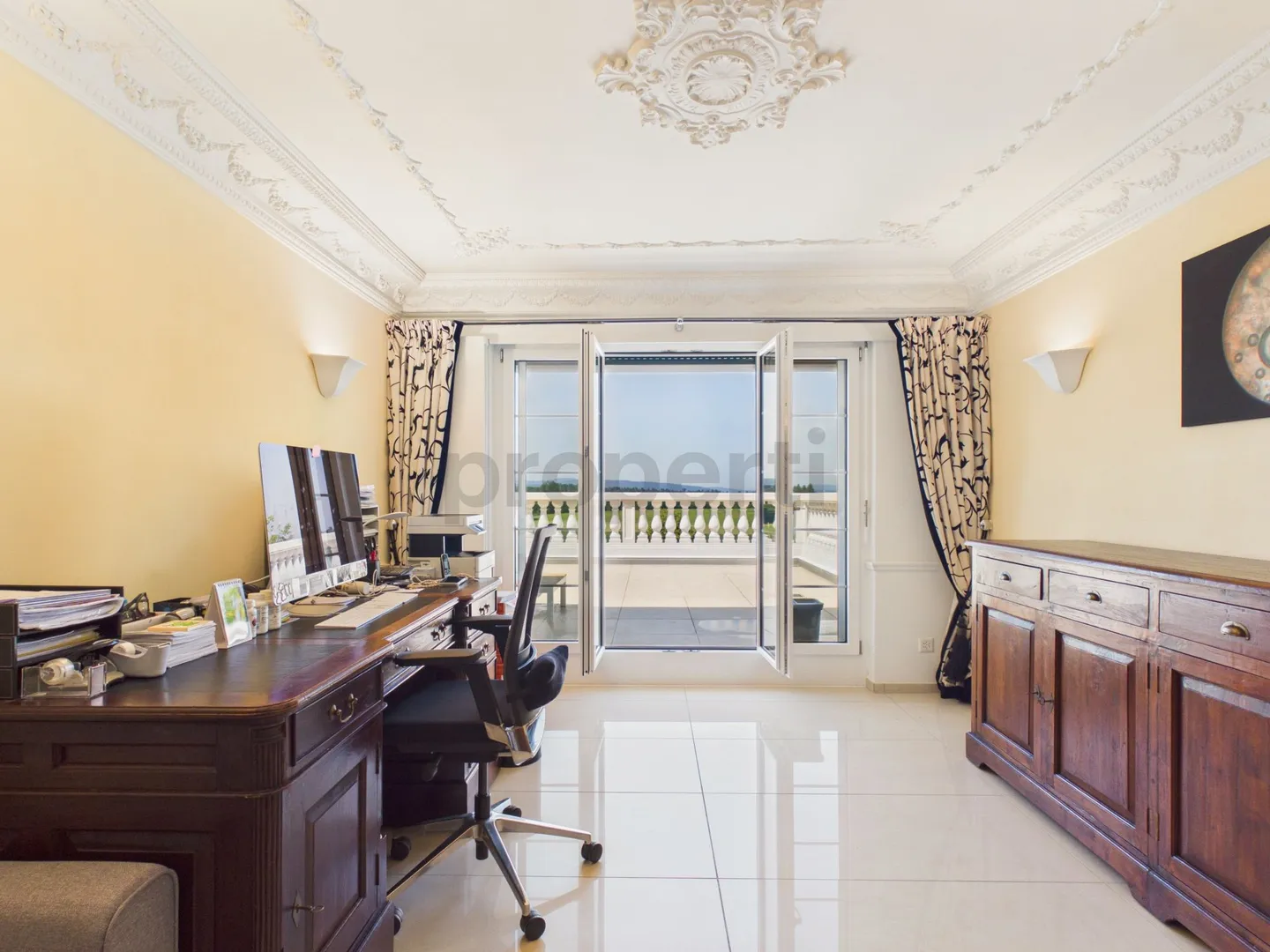 Exklusive Villa mit grandiosem Pool und unverbaubarem Panoramablick - Foto 6 von 13