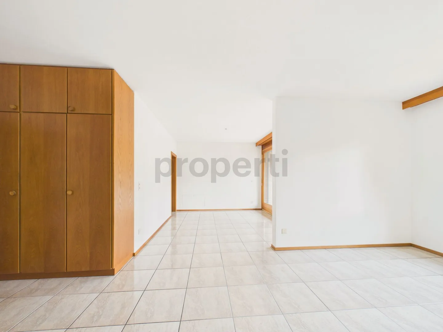 Appartement spacieux dans un cadre verdoyant - Photo 8 sur 13